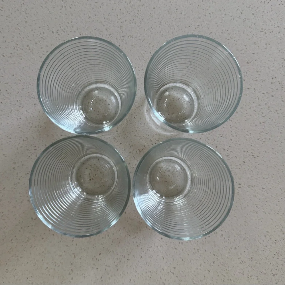 Crate & Barrel Set of 4 Juice Ring Glasses